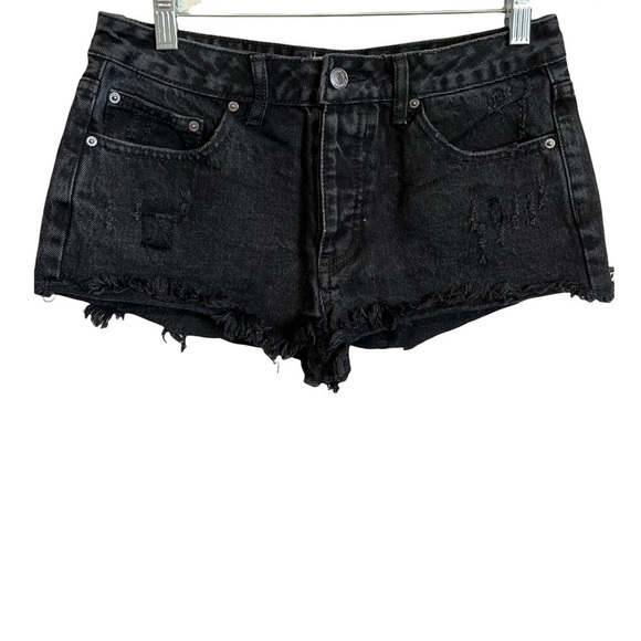 Forever 21 Black Distressed Raw Hem Denim Shorts - Picture 1 of 9